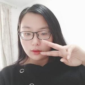 璐璐有money头像