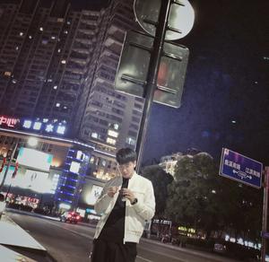 一如既往、头像
