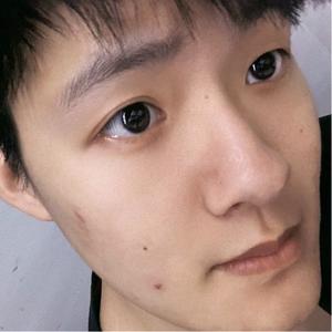 一米八的福福头像