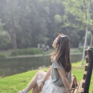 哈基米.英英李头像