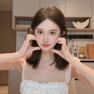沪漂女孩艺轩晚8点直播头像