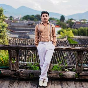 看不起豪宅的老罗头像
