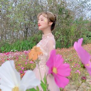 佩佩T99头像