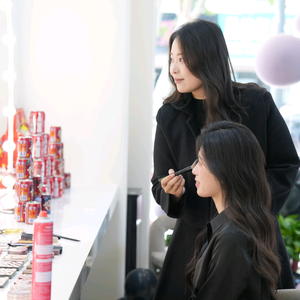 GU-makeup美妆约妆版头像