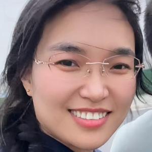 雅楠头像