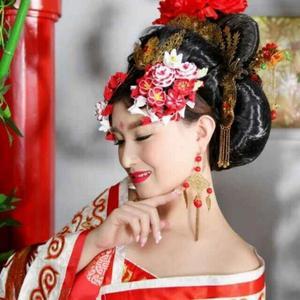 彩色星辰👒头像
