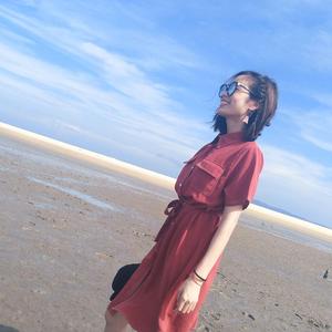 YanQ是小女儿头像