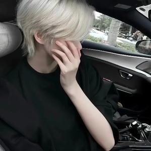 瑾言头像