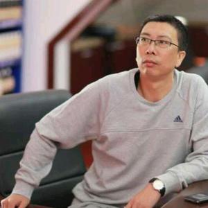 大连老管头像