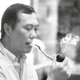 持之以恒乡村老村长头像