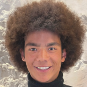 尼古丁真纯真 头像