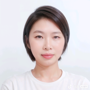 戴群英头像