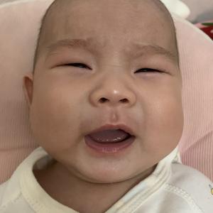 莹莹妈妈头像