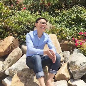 潭伟分度盘头像
