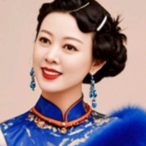 春花Ai剪辑头像