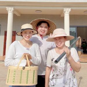 杨嬢嬢一家头像