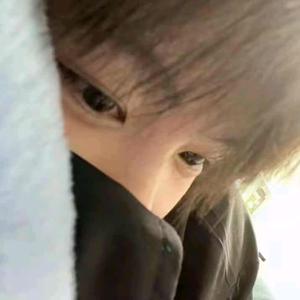 白少头像