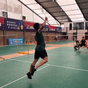 李箫头像