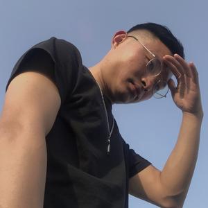 913陈chen头像