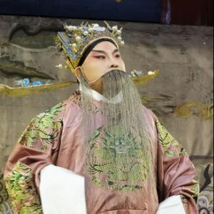 孙若曦243头像