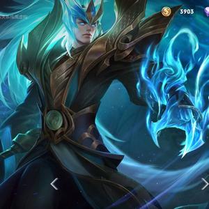 博学多才的青龙铠头像