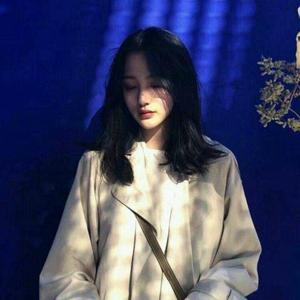 胡小白♡头像