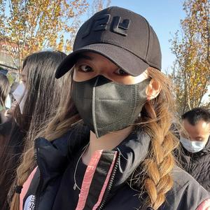 队尾飞奔的蜗牛头像