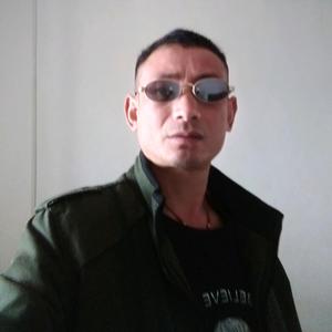 休闲老男头像