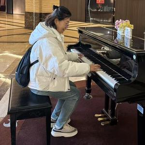 文丽姐耶头像