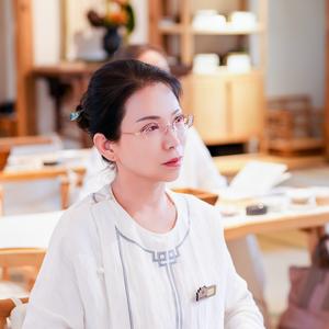 一捧山泉头像