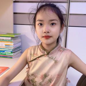 妍妍同学头像