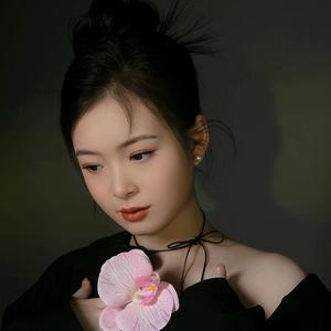 ANAN头像