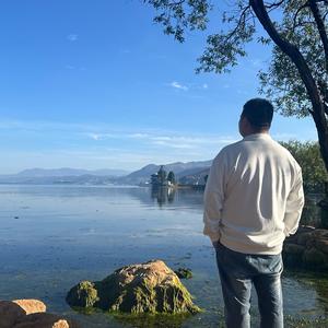 自在旅行头像