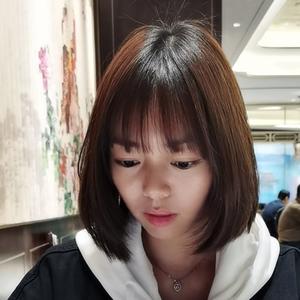 平苹无奇头像
