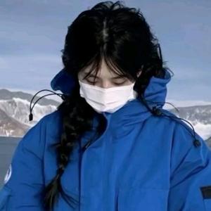 努力改变的小娟子头像