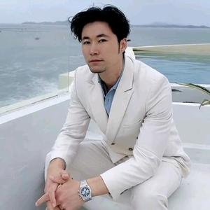 人生何处不相逢吧头像