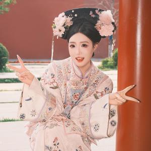 秋雅and豪哥哥头像