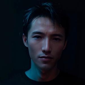 代肝大叔头像
