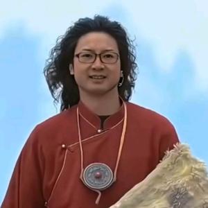山里人HUA头像