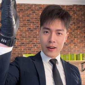 球球很笃定头像
