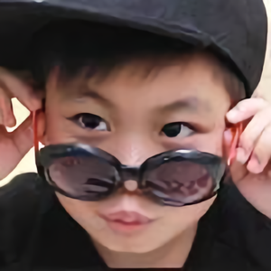 天才小子me头像