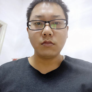 梁一杂说头像