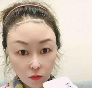 小罗丽芬头像
