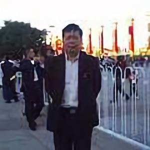 招盛侨头像