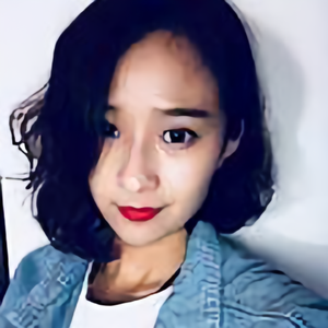 阿小卉头像