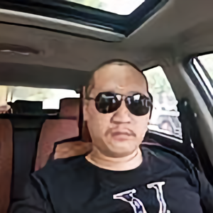 孝义小刘头像