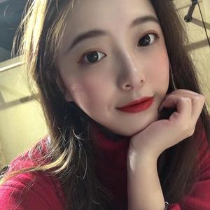 卖红树莓的小姑娘头像