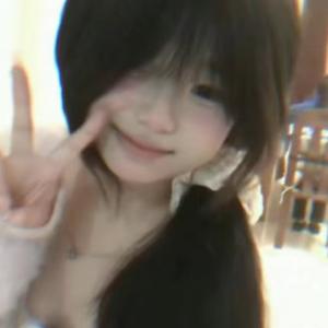 桉妍吖灬头像