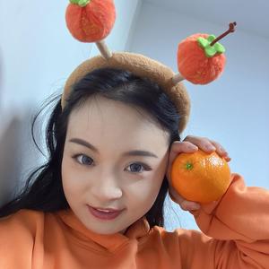 小奶糖Claudia头像
