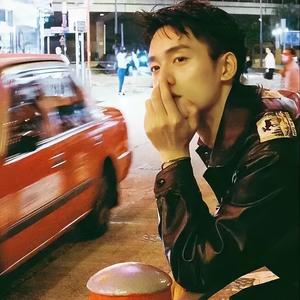 银河骑士李老板头像